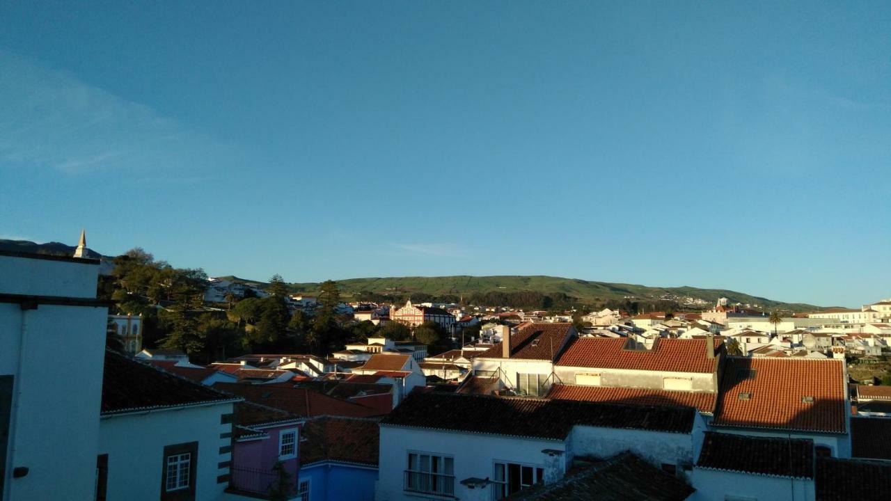 Brivaldo Guest House Angra do Heroísmo Esterno foto